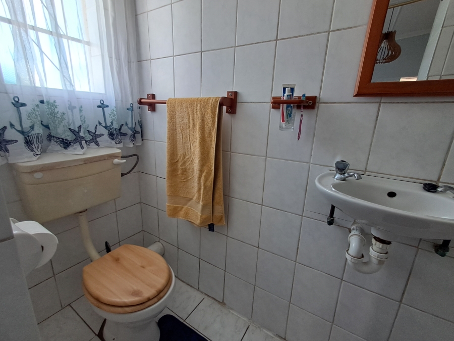 3 Bedroom Property for Sale in Van Riebeeck Hoogte Eastern Cape